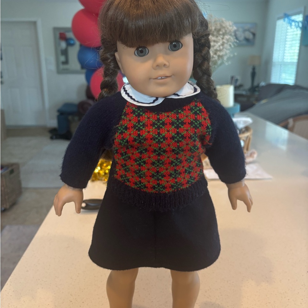 Pleasant Company Molly 18-inch American Girl Doll